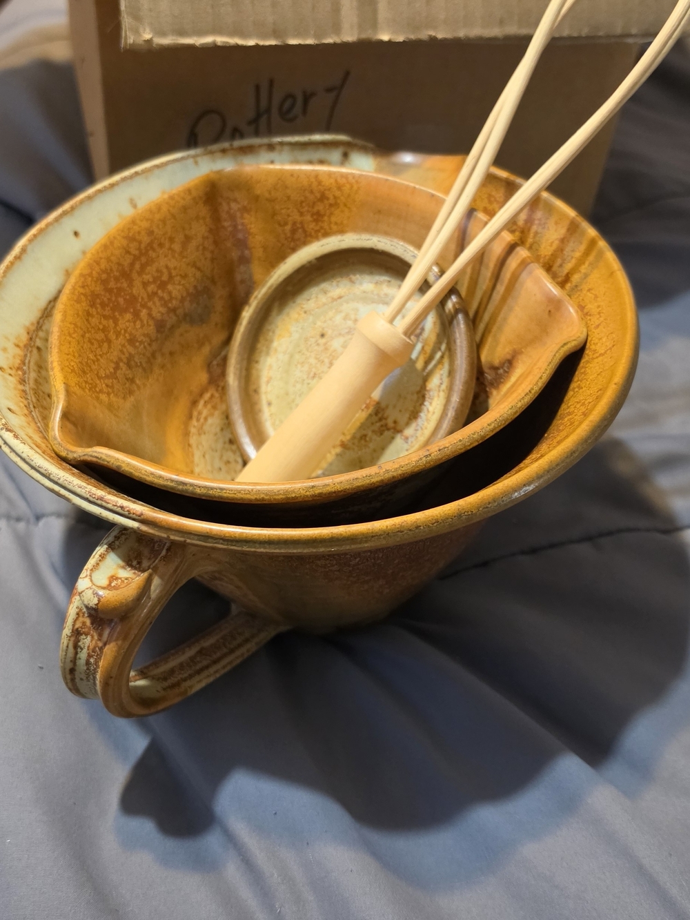 Artisan Ceramic Mixing Bowl Set in Amber Glaze